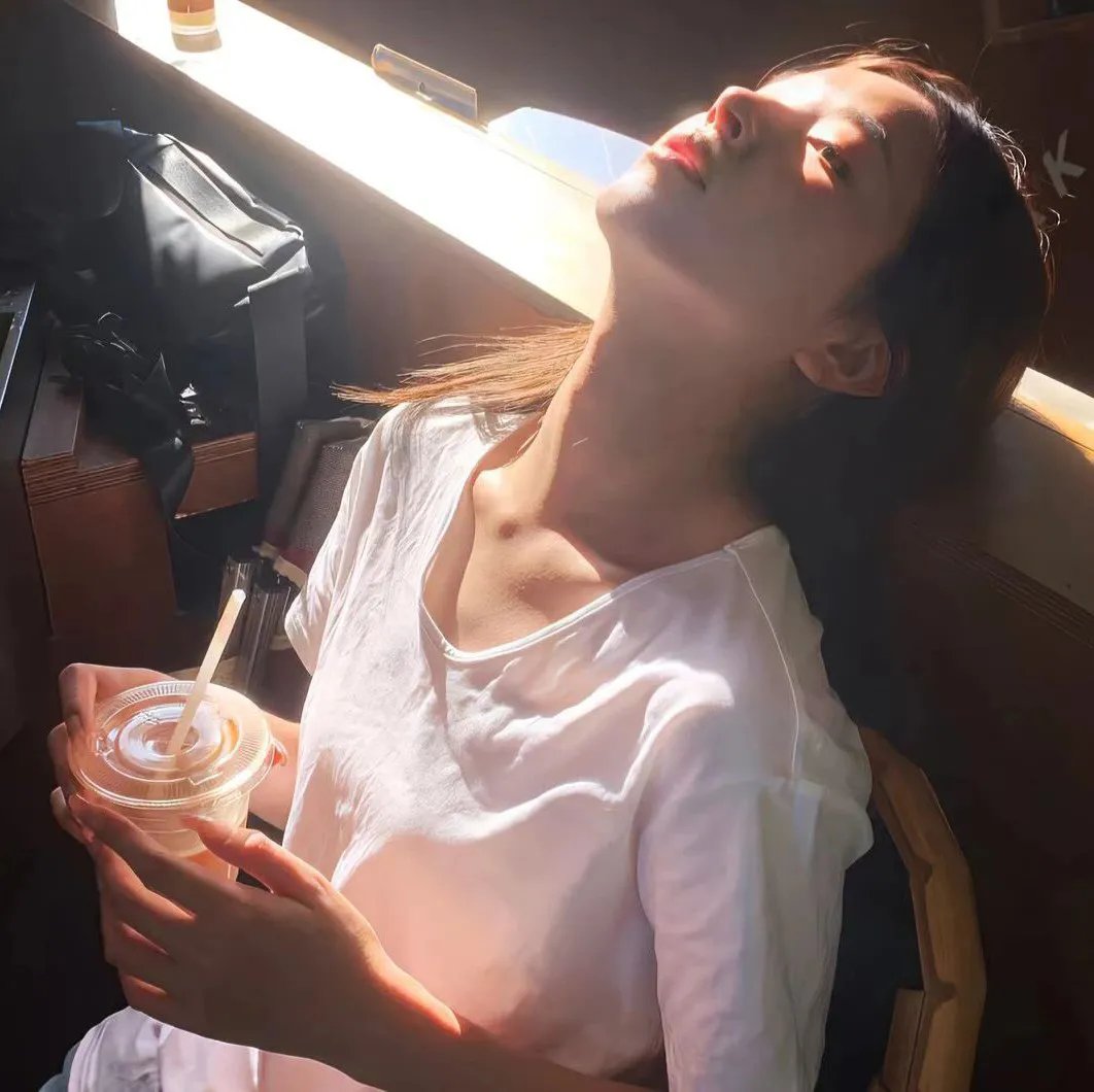撒弹僵尸女